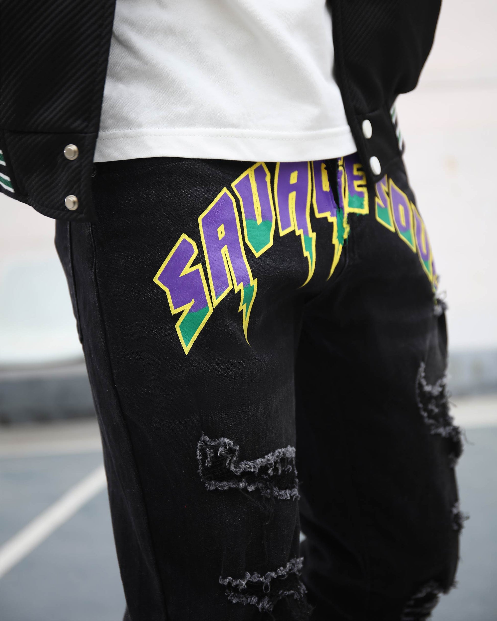 Logeqi black graffiti slim-fit jeans featuring unique graphic design and distressed details