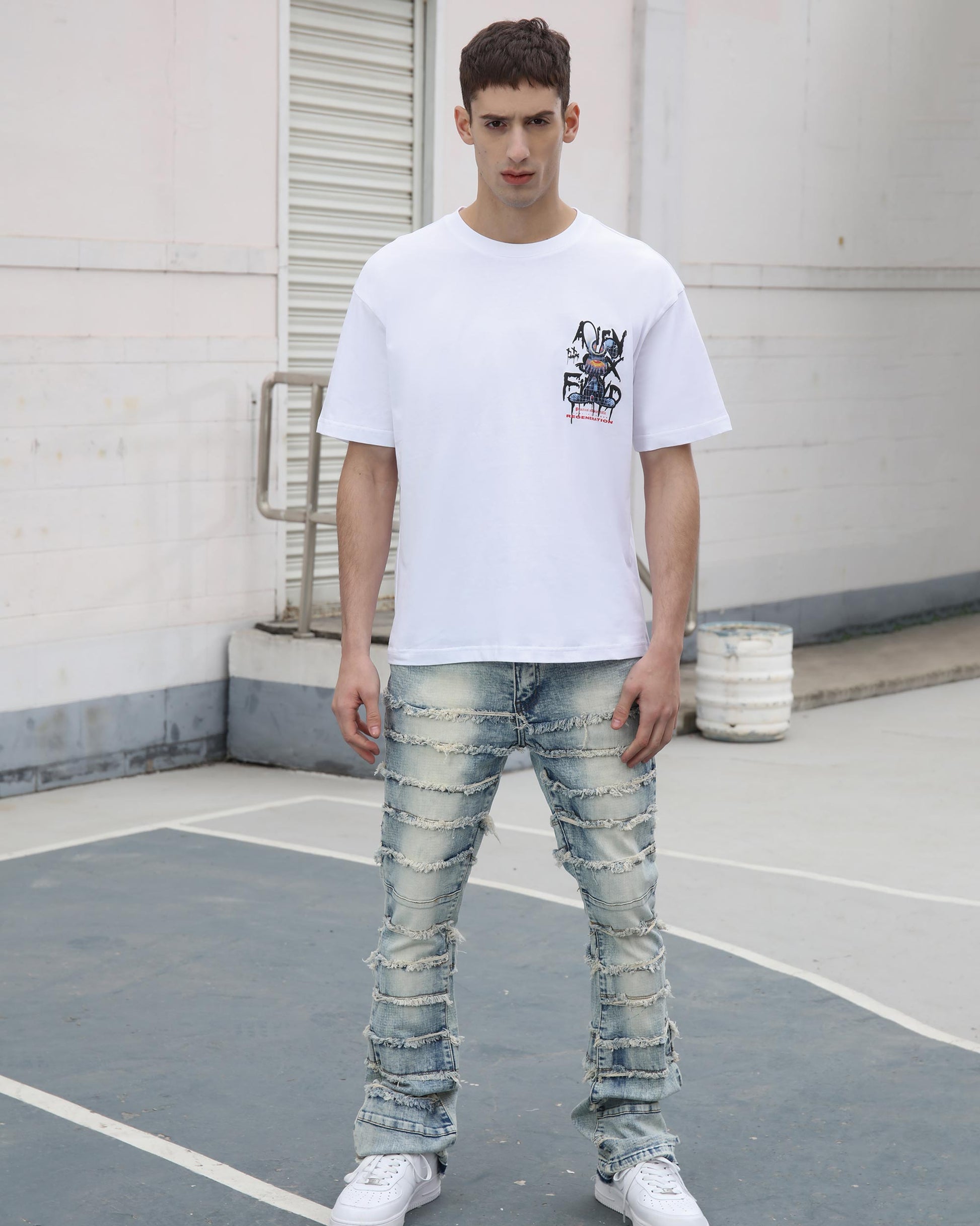 Logeqi blue retro flared jeans with distressed detailing for a fashionable look