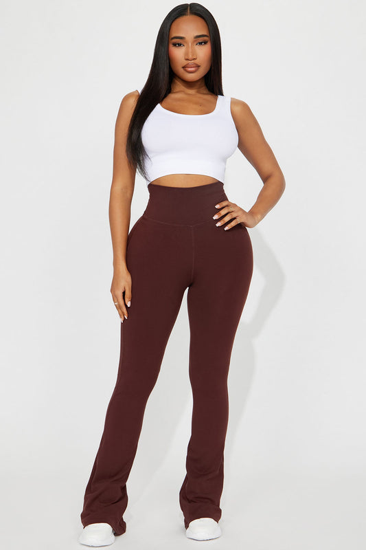 Fashion Nova chocolate yoga pants for women in a stylish design with a flattering fit