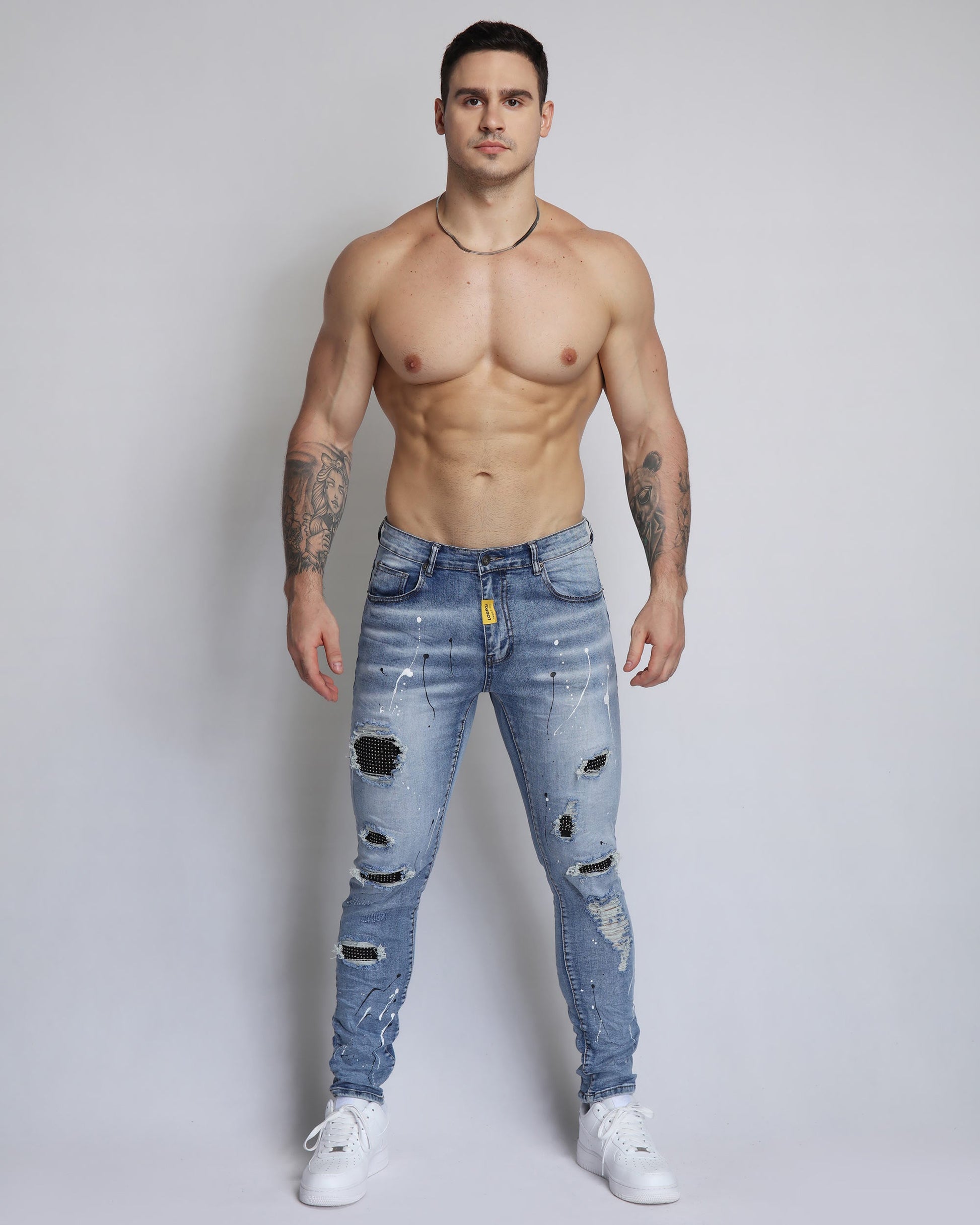 Logeqi durable ripped jeans online in light blue with distressed detailing and tapered fit