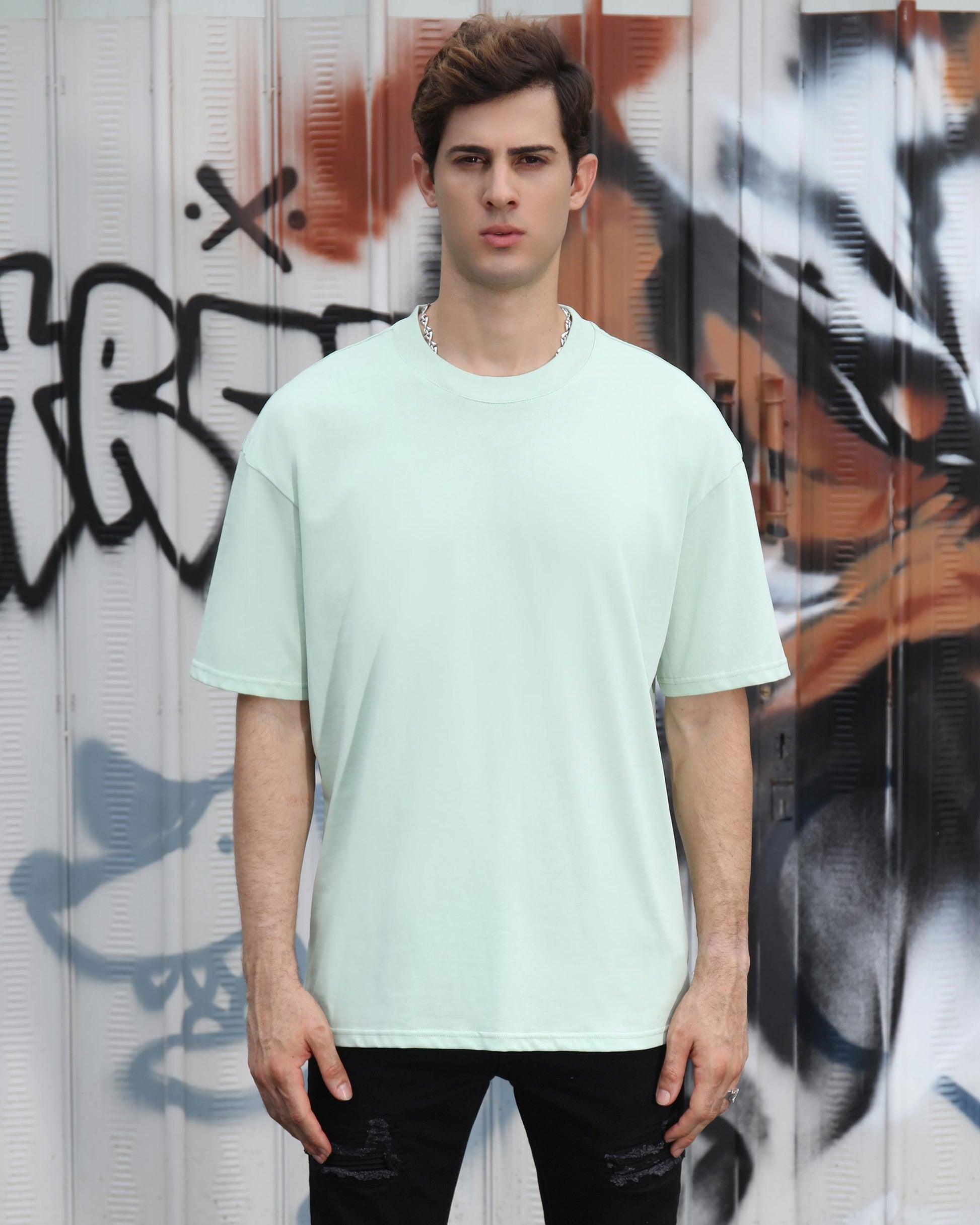 Logeqi Oversize T-Shirt in Mint Green, featuring an essential cotton tee design for comfort and style