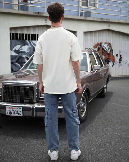 Logeqi essential solid t-shirt in cream color with a relaxed fit, perfect for casual wear