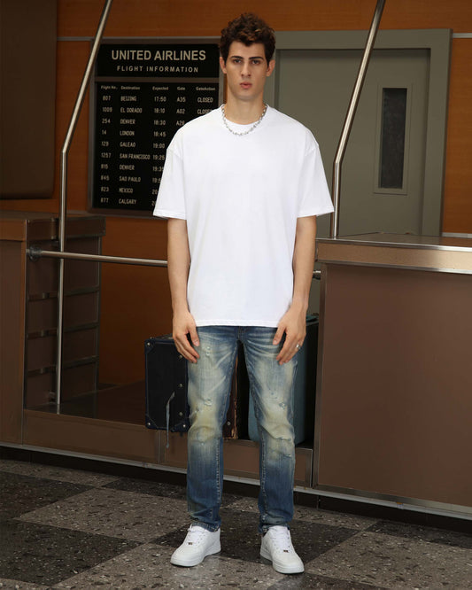 Logeqi Oversize Essential Solid T-Shirt in White for a Casual and Comfortable Look