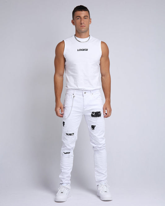 Logeqi graffiti patch slim fit jeans in white with stylish design and comfortable fit