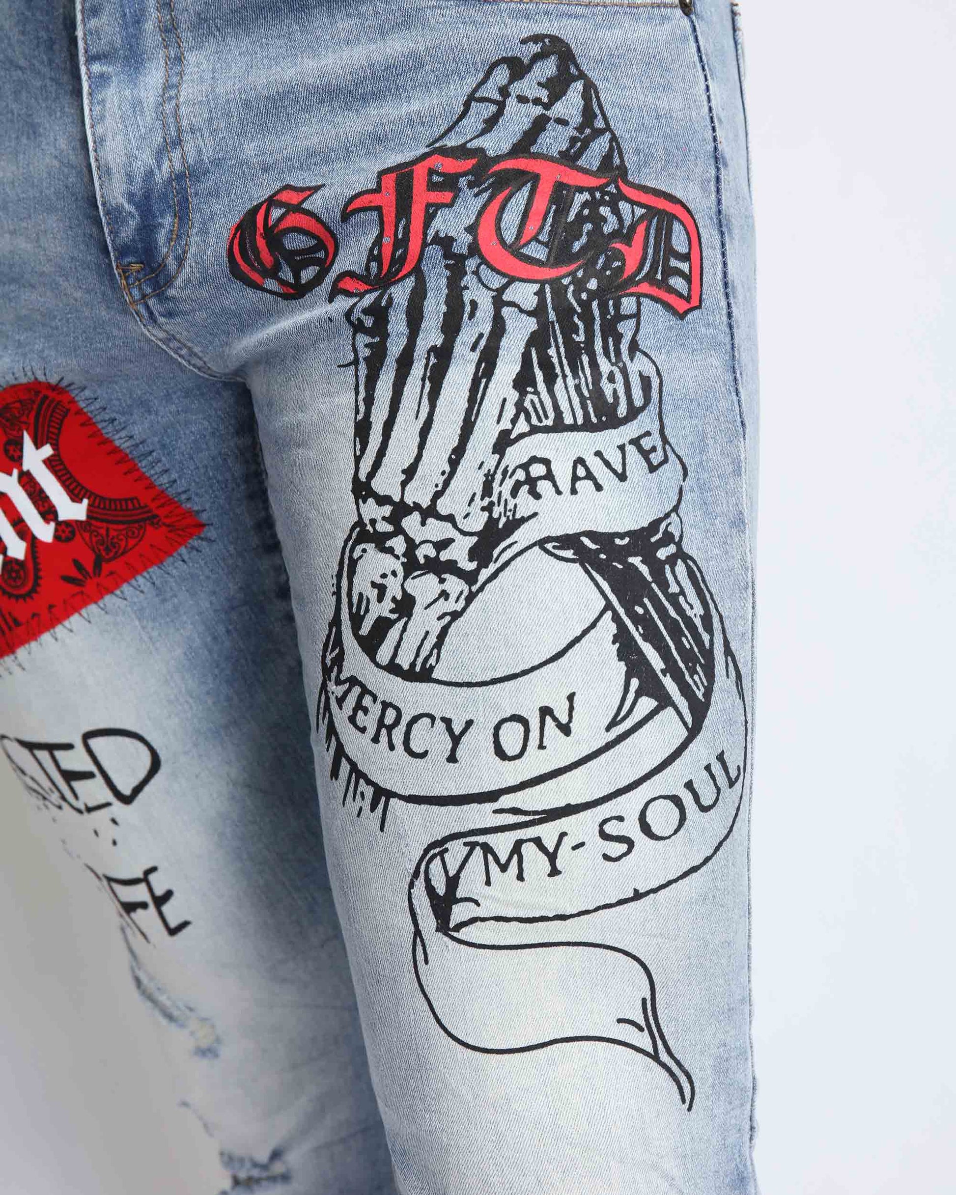 Logeqi graffiti ripped jeans featuring unique graphic prints and distressed detailing