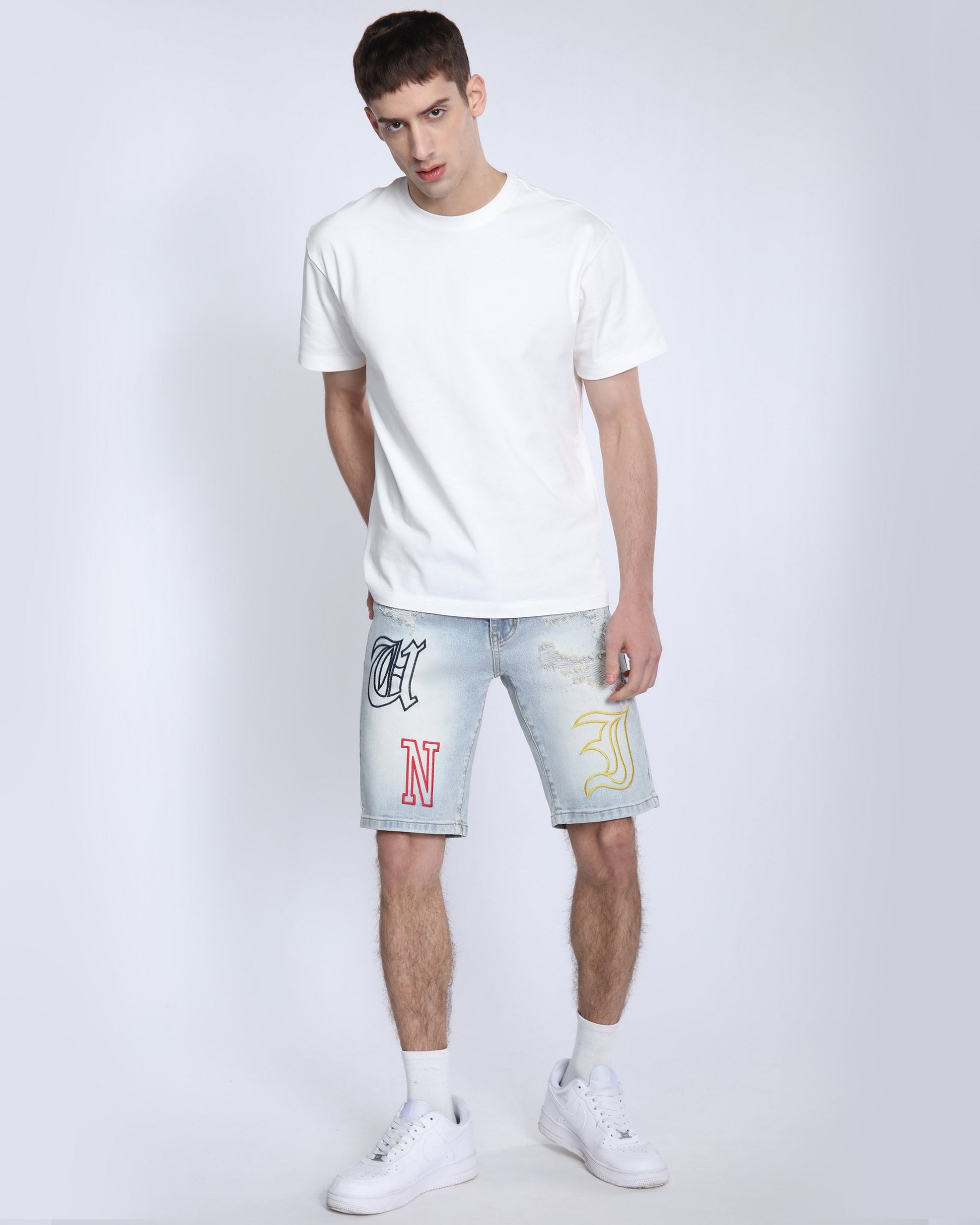 Logeqi light wash denim shorts with decorative lettering and a relaxed fit for casual summer wear