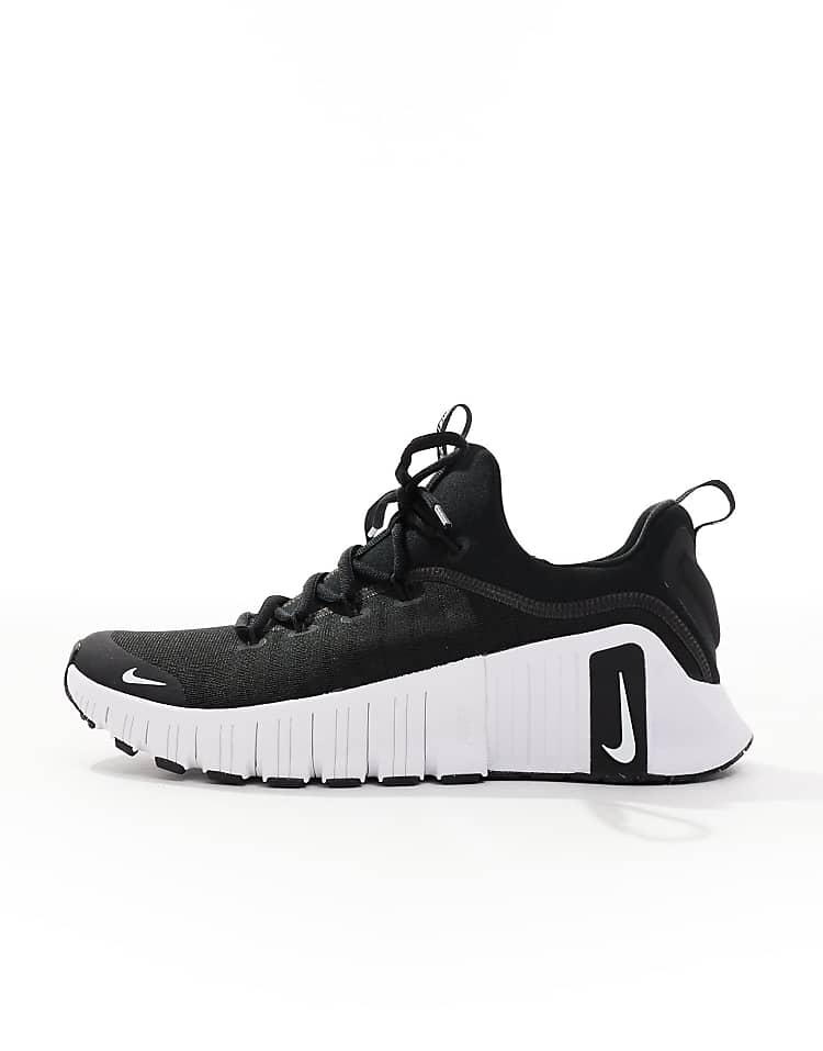Nike Free Metcon 6 black white sneakers featuring a flexible sole for optimal comfort and support