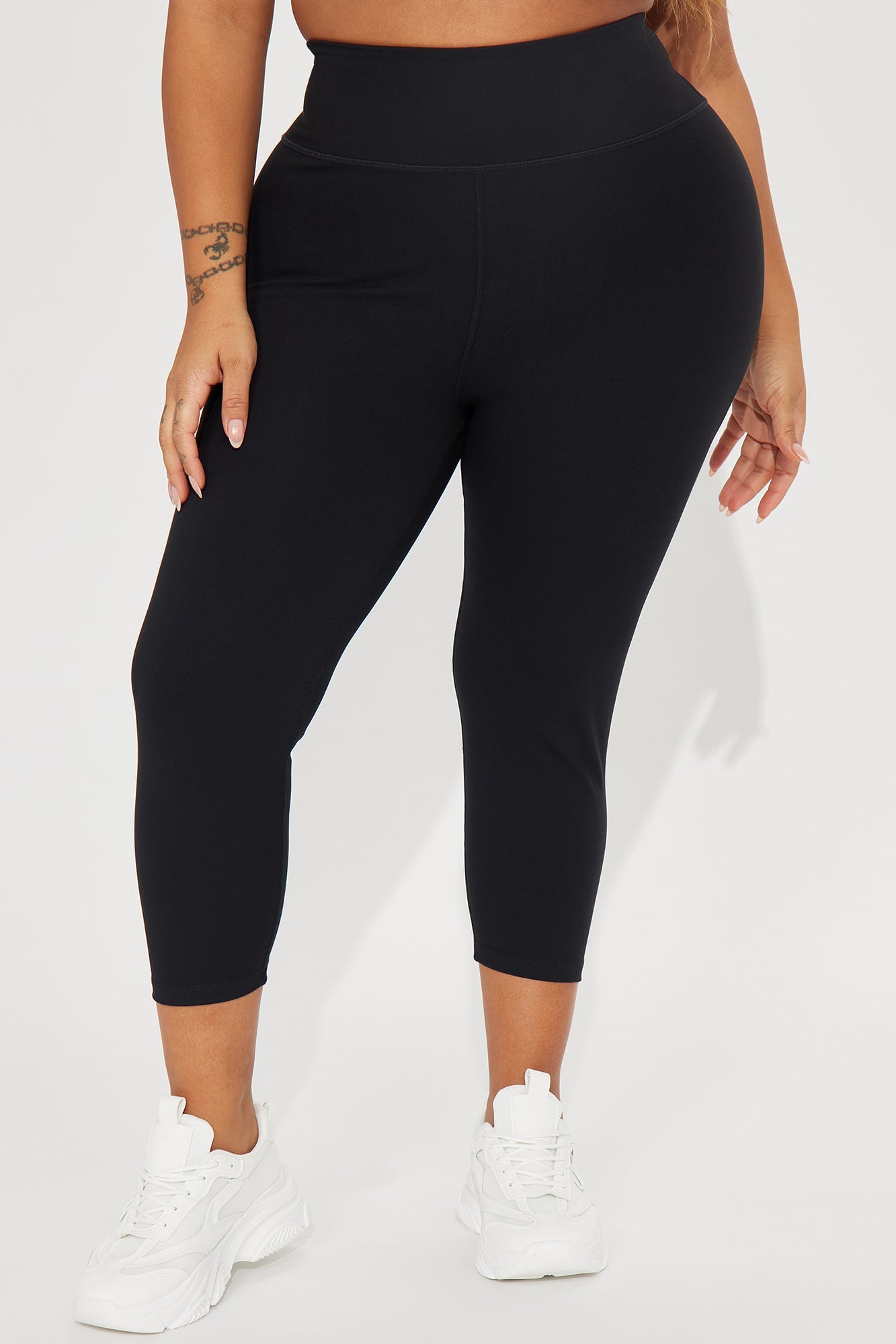 Fashion Nova super soft capri leggings in black for comfortable everyday wear