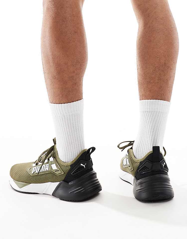 PUMA Retaliate 3 black sneakers with lightweight design for comfortable everyday wear